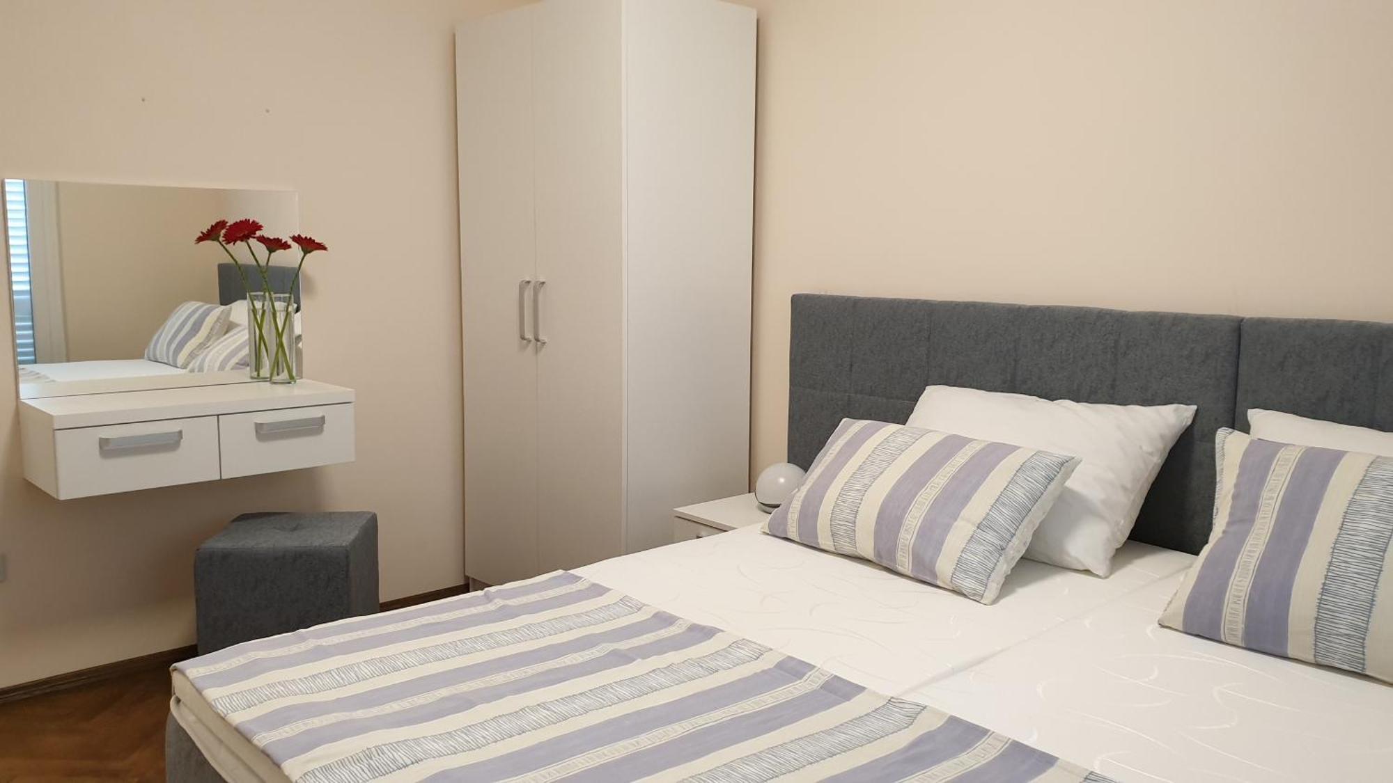 Apartments And Rooms With Parking Space Hvar - 15378 Hvar Town Rum bild